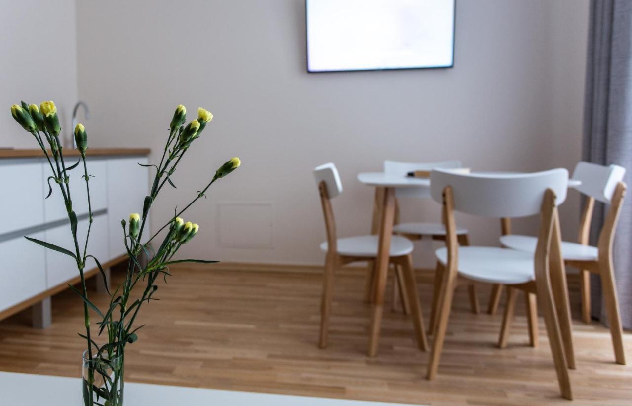 Violetos Lux Apartamentai2 *